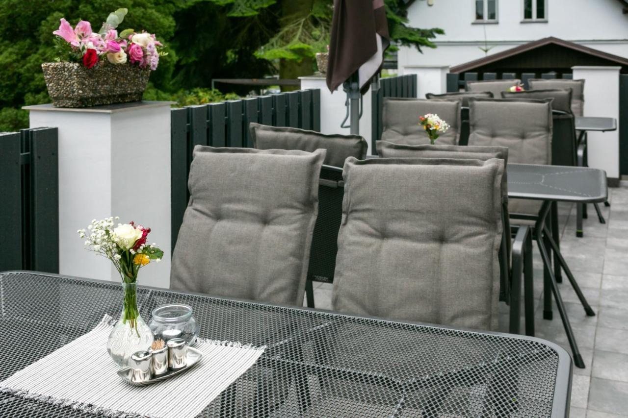 Wellness Hotel Edelweiss 리베레츠 외부 사진