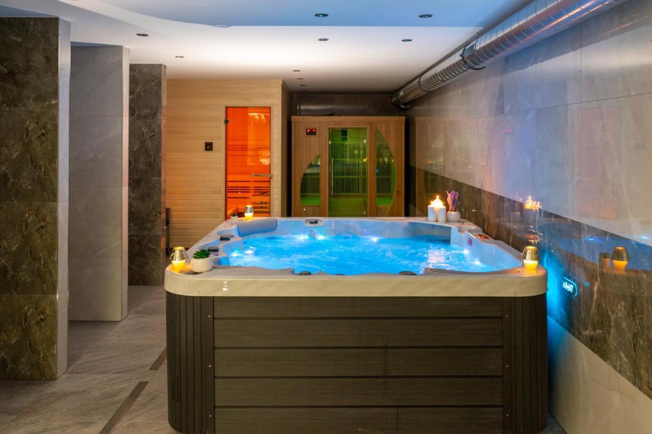 Wellness Hotel Edelweiss 리베레츠 외부 사진